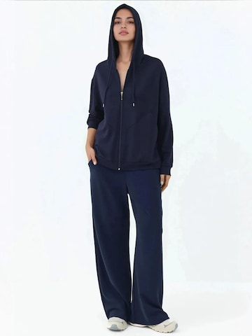 Hiccup Sweatjacke in Blau