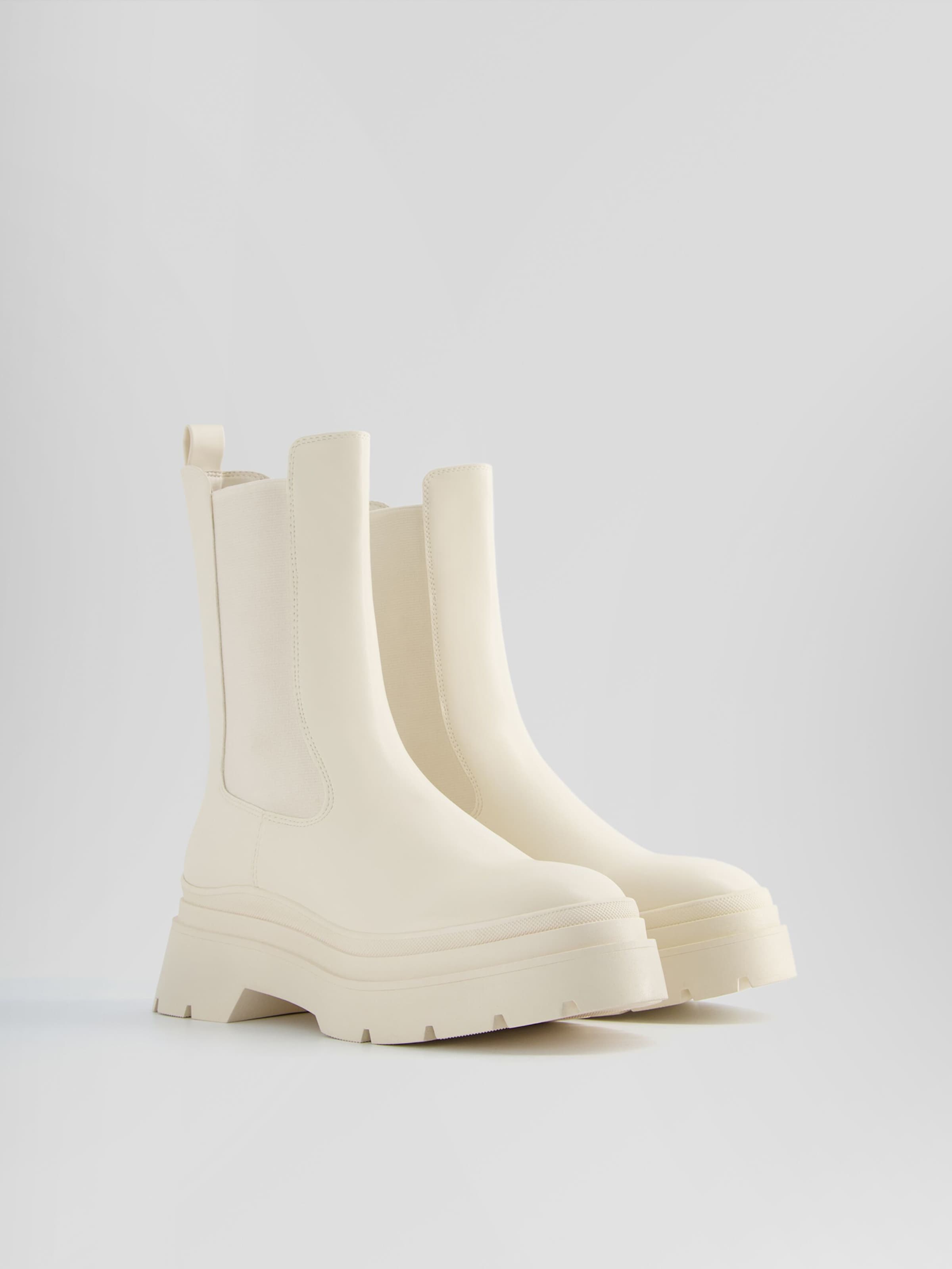 Bershka boots outlet