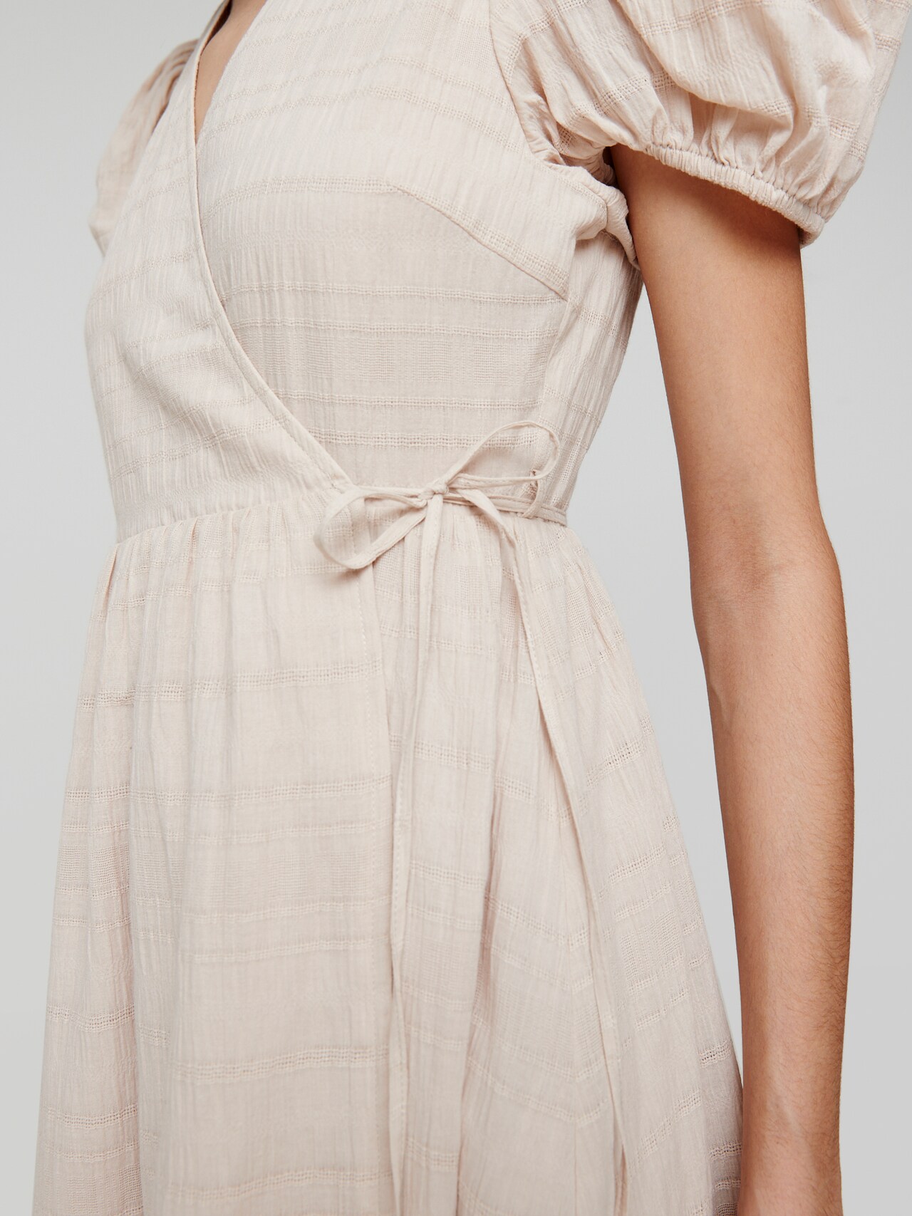 EDITED Vestido 'Myra' beige