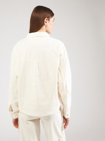 CONVERSE Bluse in Beige