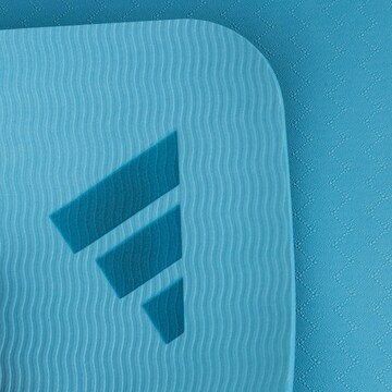 ADIDAS PERFORMANCE Mat 'Premium' in Blue