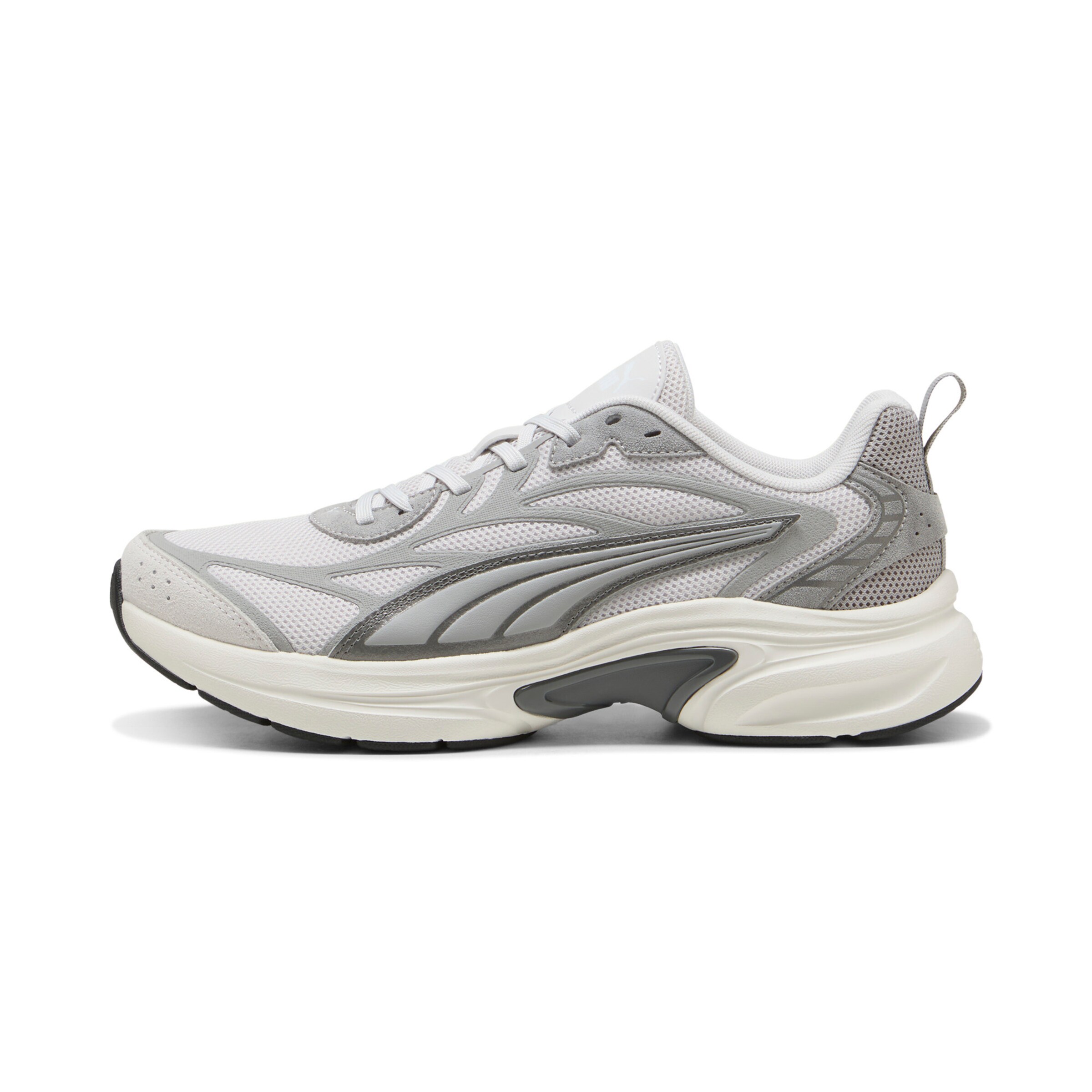 PUMA Sneakers in Grey: front