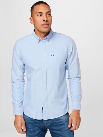 Coupe regular Chemise 'CHARMING' minimum en bleu : devant