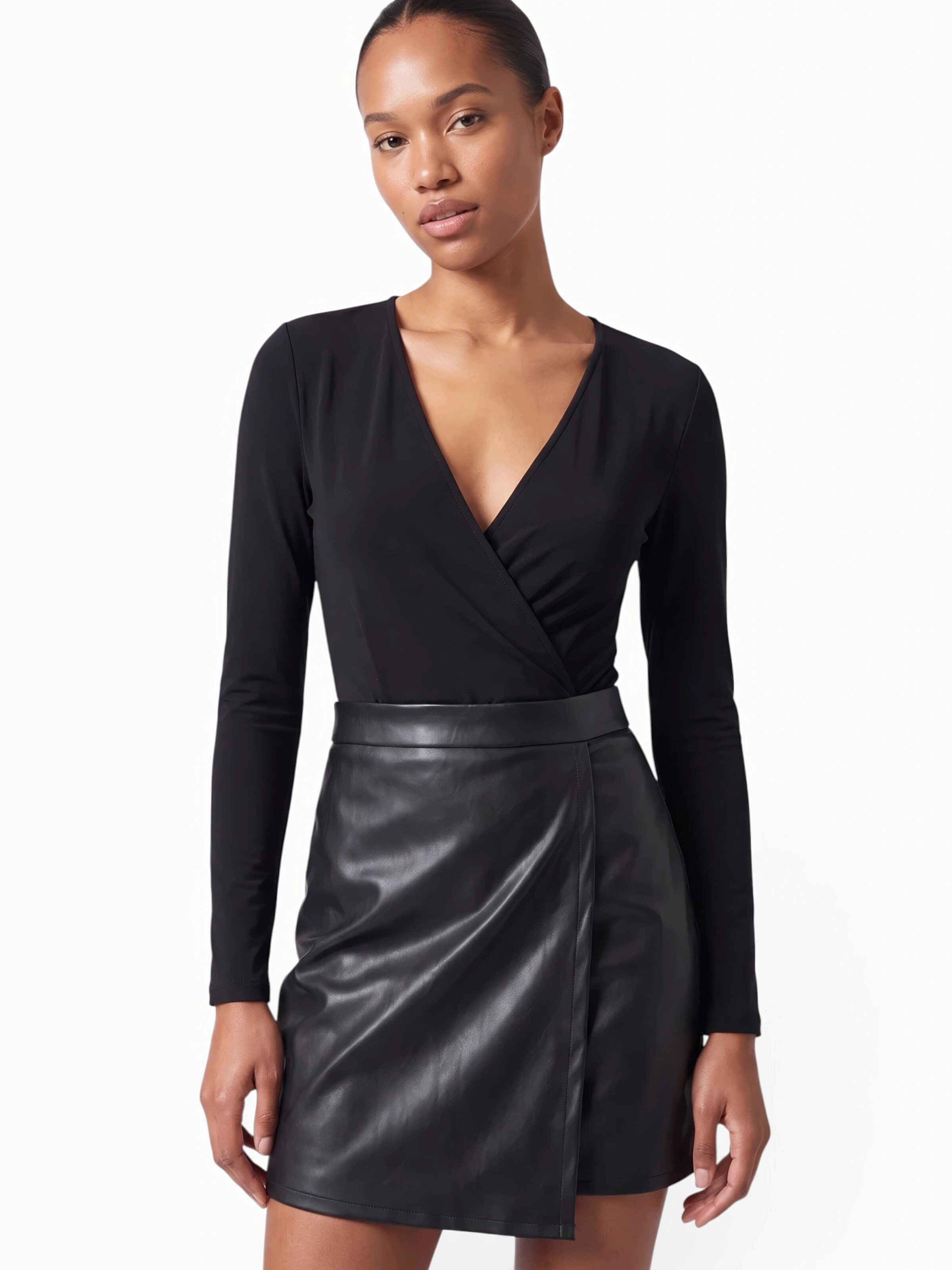 ABOUT YOU - Vestido 'Nicola' en negro