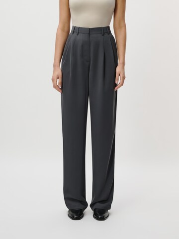 LeGer by Lena Gercke Loosefit Παντελόνι πλισέ 'Kora' σε γκρι: μπροστά