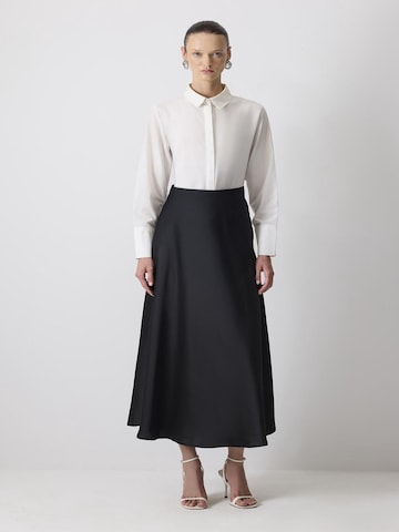 Touche Prive Skirt in Black