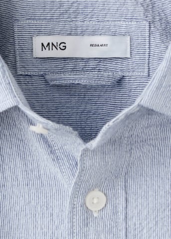 MANGO MAN Slim Fit Hemd 'Kissos' in Blau