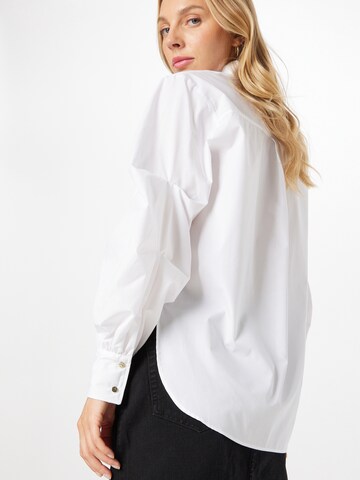 River Island - Blusa en blanco