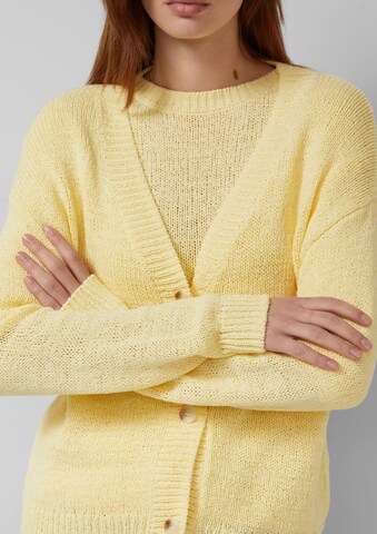 s.Oliver Strickjacke in Gelb