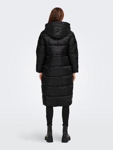 ONLY Zimní kabát 'Puk' – černá
