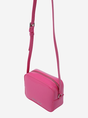 Tommy Jeans Crossbody Bag 'Ess Must' in Pink