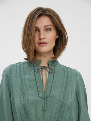 Robe-chemise 'IDDA' VERO MODA en vert