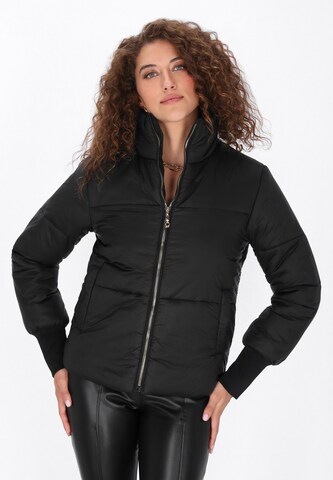 faina Between-Season Jacket in Black: front