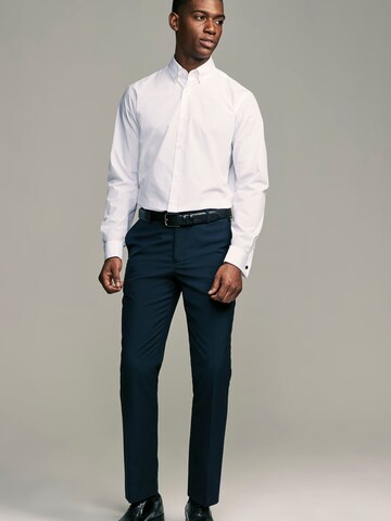 Slim fit Cămașă de la Next pe alb