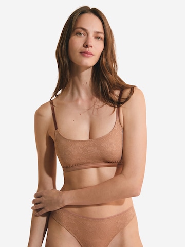 Bustier Soutien-gorge 'Pure Dentell' ETAM en beige : devant