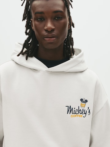 Pull&Bear Sweatshirt in White