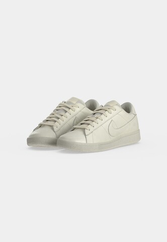 Nike Sportswear Низкие кроссовки 'CLASSIC' в Бежевый