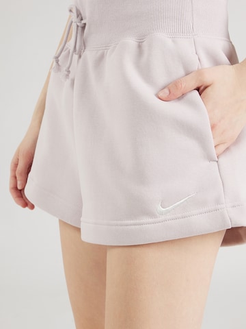 Nike Sportswear - Loosefit Calças 'Phoenix Fleece' em roxo