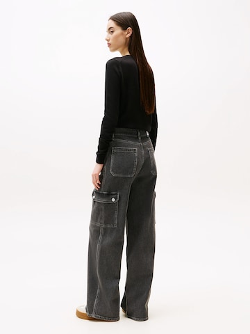 Tommy Jeans Loosefit Cargojeans 'Claire' in Grijs