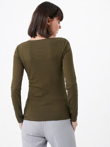 Tricou 'BERRY' de la Dorothy Perkins pe verde