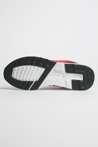 CAMP DAVID Sneaker in Rot