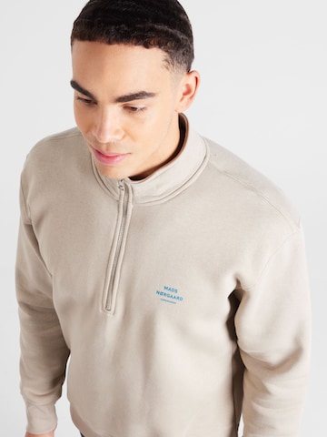 MADS NORGAARD COPENHAGEN Sweatshirt in Beige