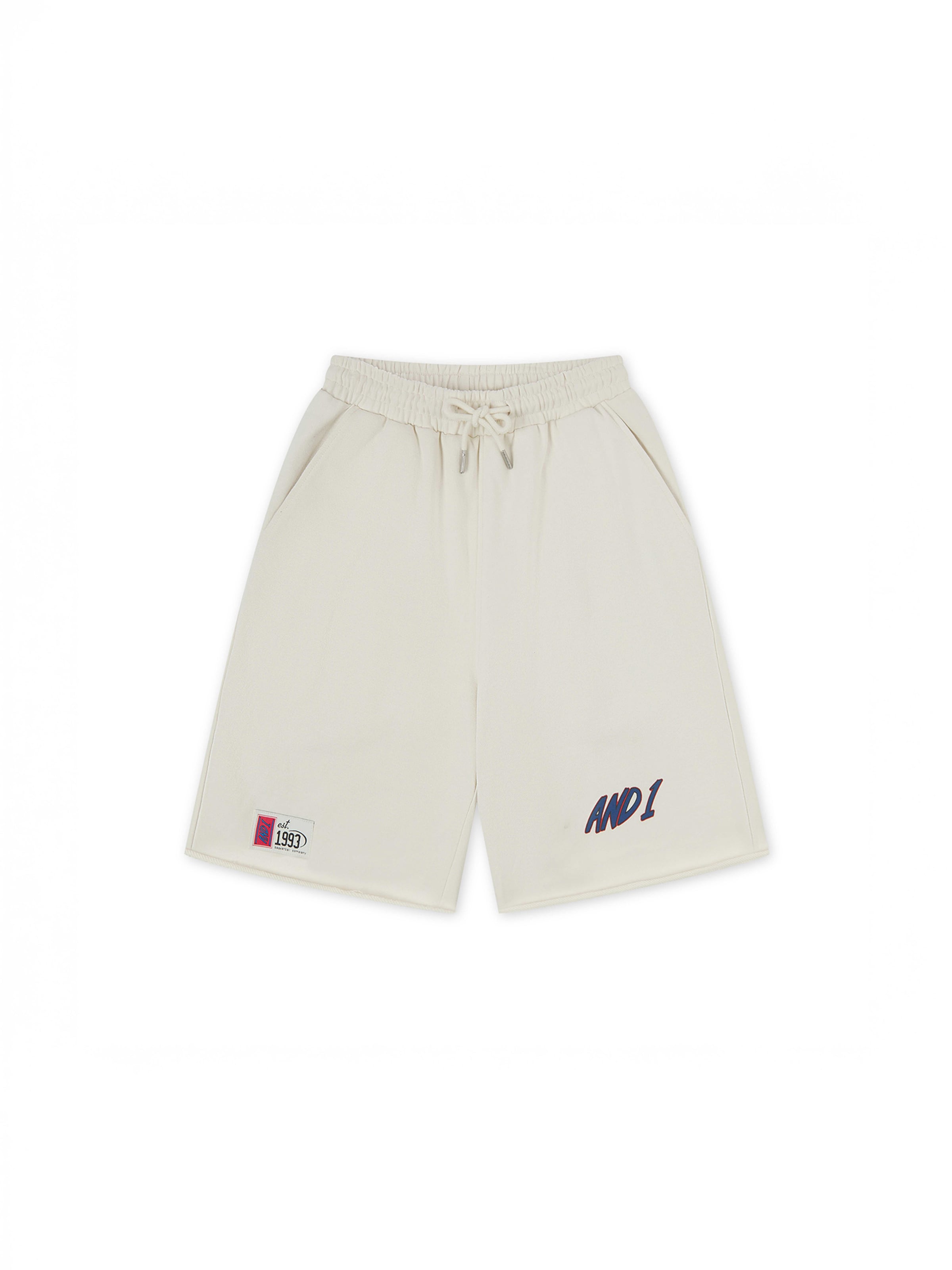 AND1 Loosefit Shorts in Beige: Vorderseite