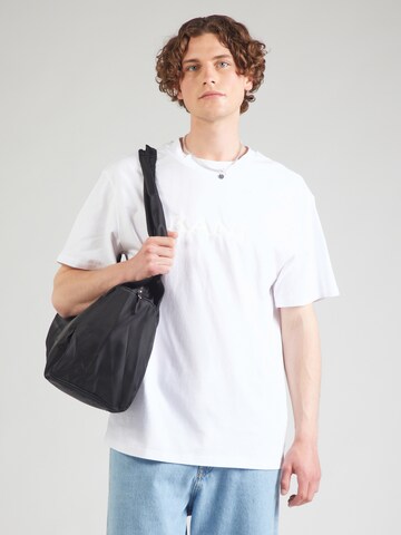 T-Shirt Karl Kani en blanc : devant