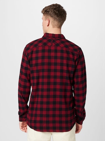 Regular fit Camicia 'Harley' di Vintage Industries in rosso