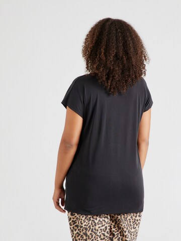 ONLY Carmakoma - Camiseta 'CARFREE' en negro