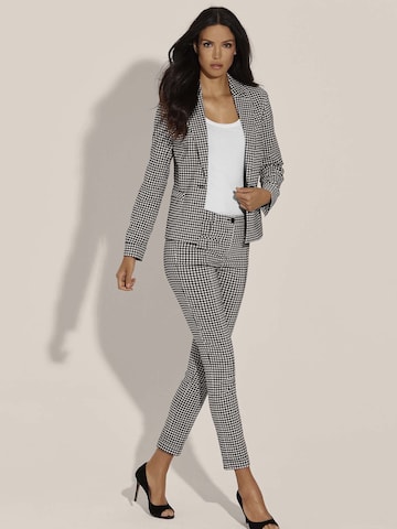 MADELEINE Blazer in Schwarz