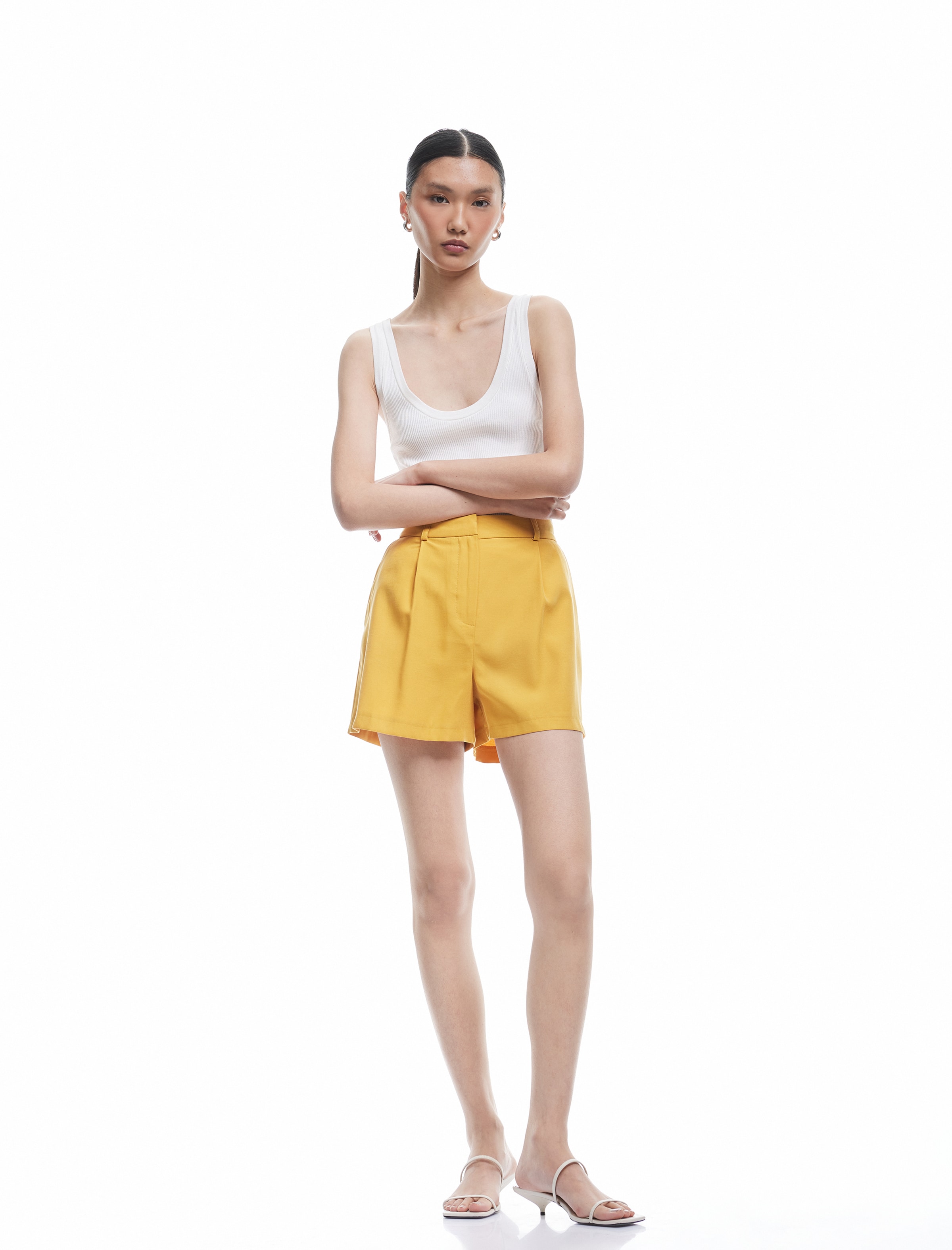 Koton Regular Pleat-front trousers in Yellow: front