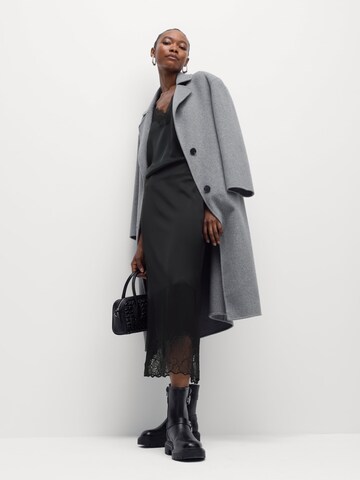 Jupe Marks & Spencer en noir : devant
