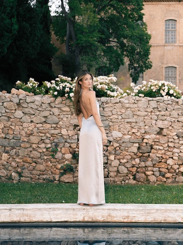 Robe de soirée 'Valeria' RÆRE by Lorena Rae en gris