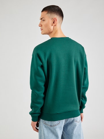 Trendyol Sweatshirt in Grün