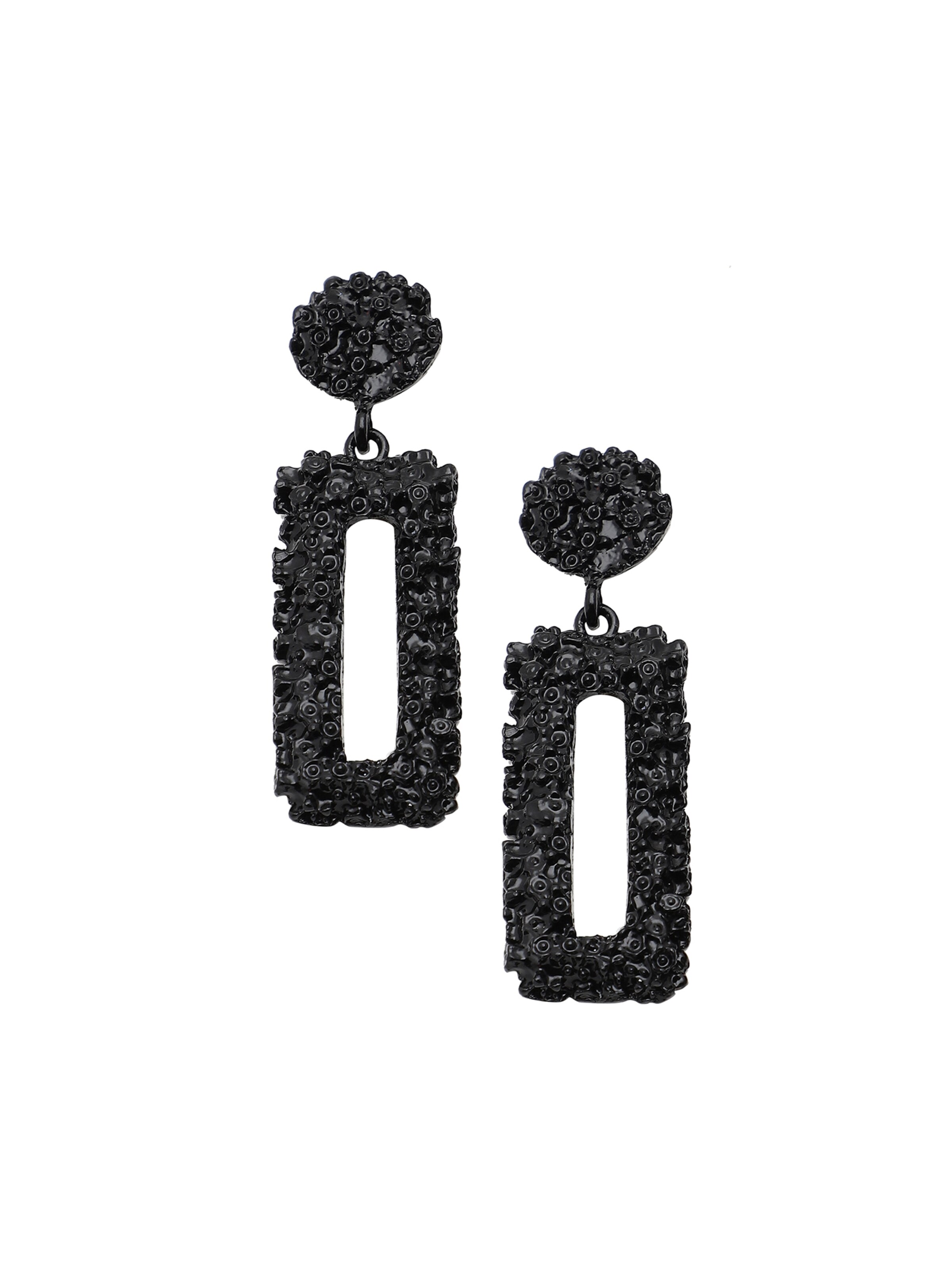 SOHI Kõrvarõngas ' Jagrti ', värv must: eest vaates