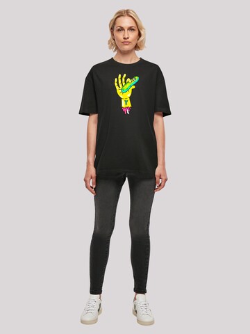 F4NT4STIC Shirt 'Rick und Morty Pickle Hand' in Zwart