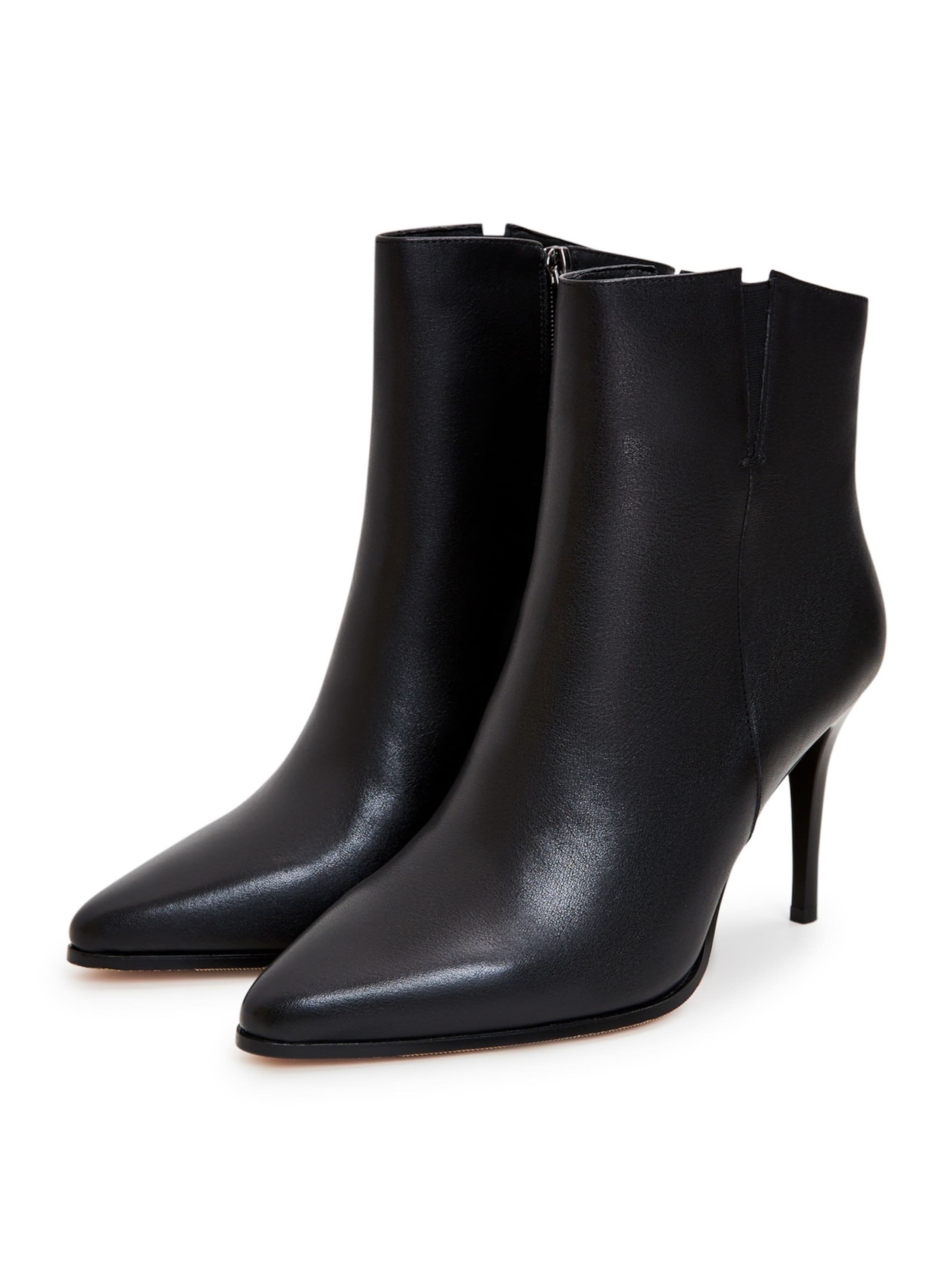 CESARE GASPARI Ankle Boots in Schwarz