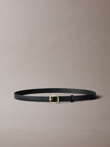 Calvin Klein Ремень в Черный