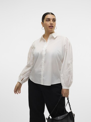 Vero Moda Curve Blouse 'VMCKava' in Wit: voorkant