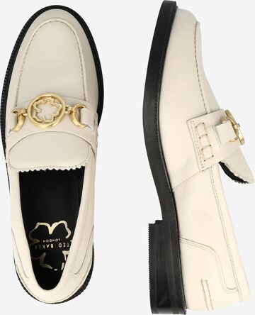 smėlio Ted Baker Loaferai 'DRAYAN'