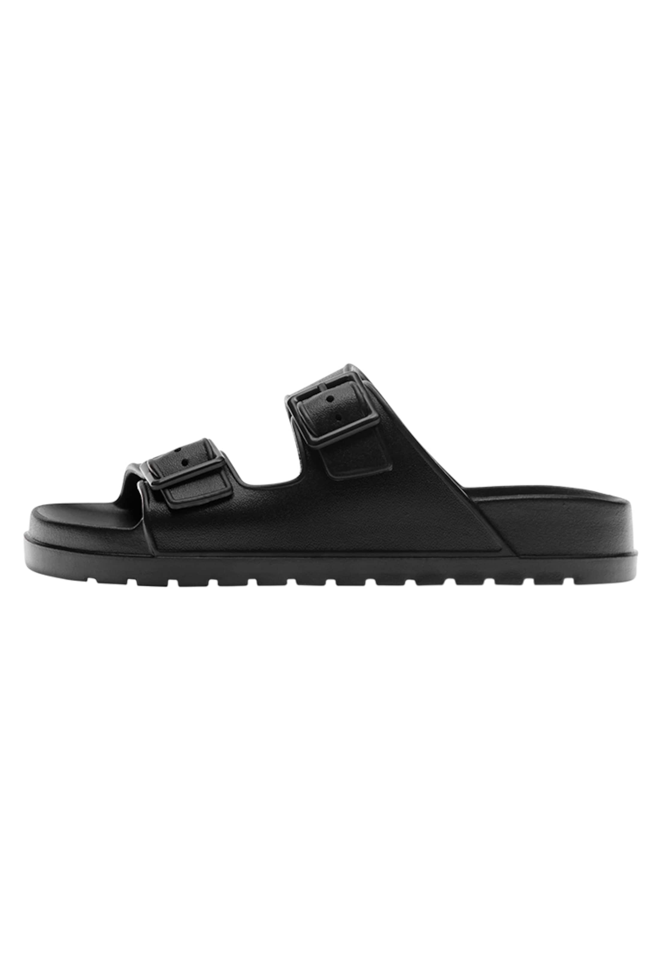 Pull&Bear Pantolette in Schwarz