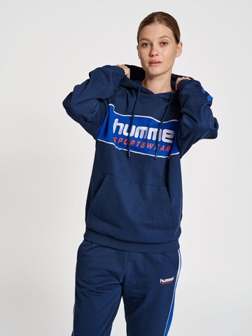 Hummel Sportsweatshirt 'Julian' in Blauw