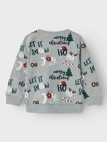 Sweat NAME IT en gris