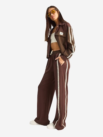 Pantalons de tailleur Bianco Lucci en marron