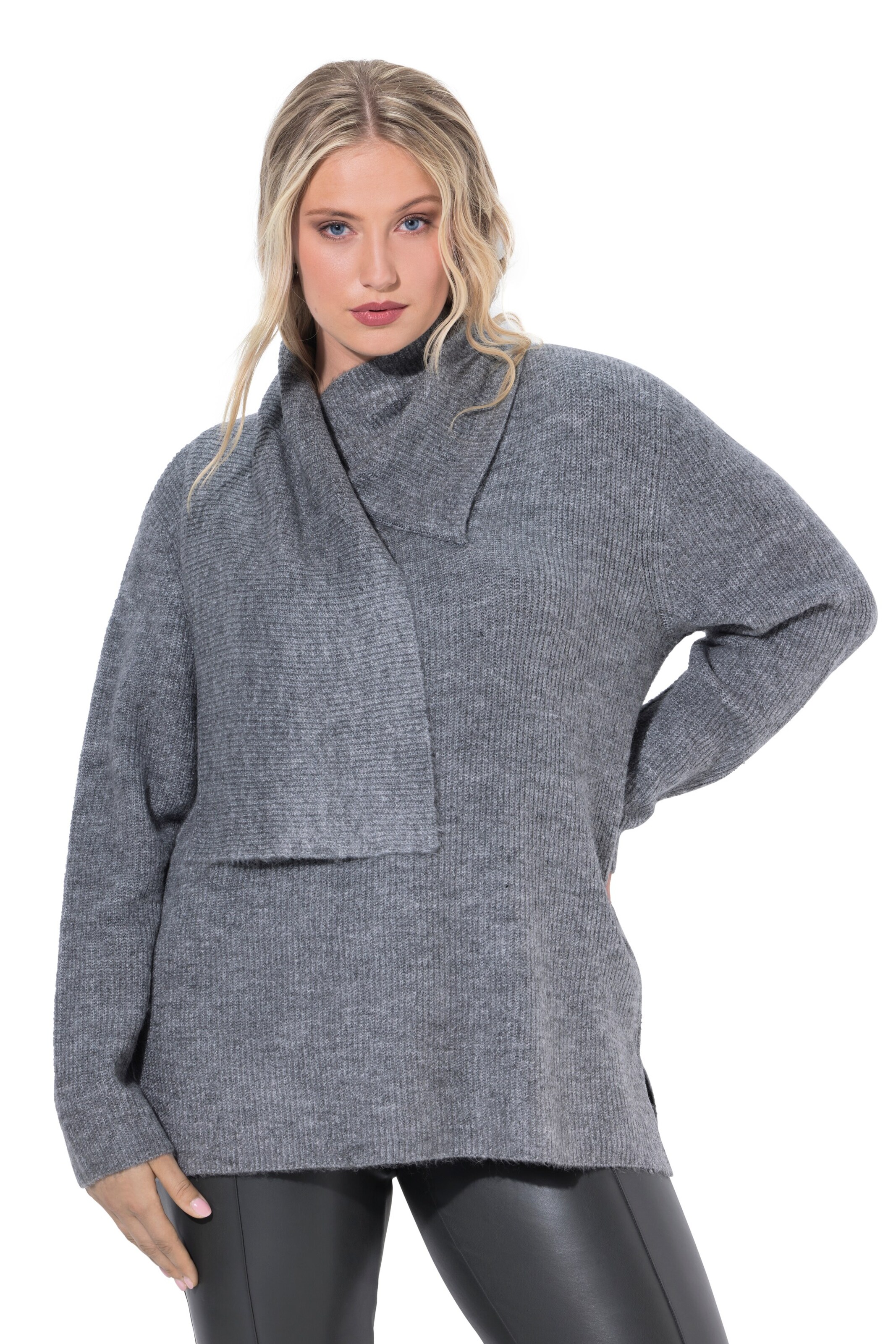 Ulla Popken Sweater in Grey: front