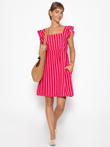 SASSYCLASSY Dress in Pink