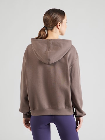 new balance Sweatshirt 'Essentials' in Brown