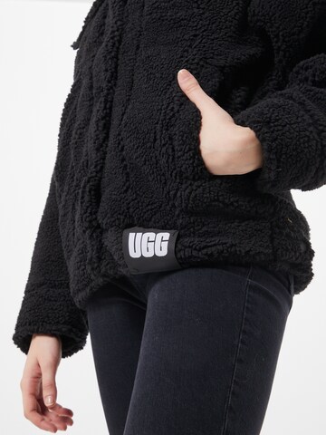 UGG Φθινοπωρινό και ανοιξιάτικο μπουφάν 'Frankie Sherpa' σε μαύρο