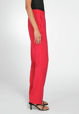 Regular Pantalon Basler en rouge